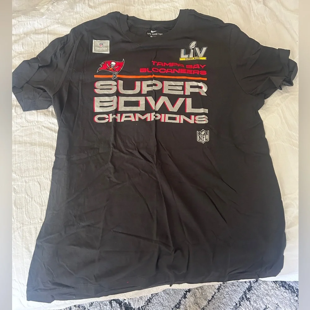 Tampa Bay Buccaneers Super Bowl LV Nike T shirt - Picture 1 of 4